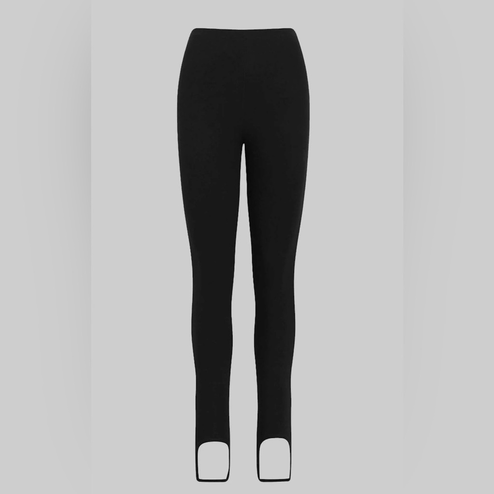 LESET Black Garment